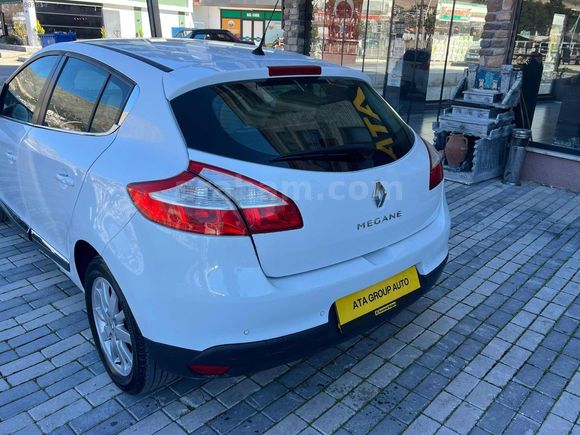 ATAGROUP AUTODAN HATASIZ BOYASIZ MÜKEMMEL TEMİZLİKTE