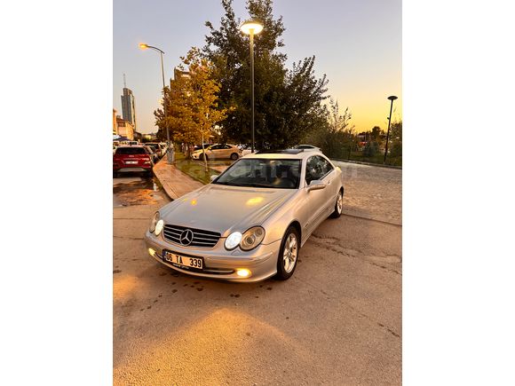 Sahibinden Mercedes - Benz CLK 200 Kompressor Safkan hiç tüp takılmamış hastasına 