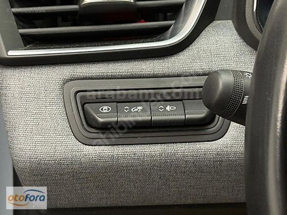 OTOFORA 2025 RENAULT CLİO 1.0 TCe EVOLUTİON OTM.