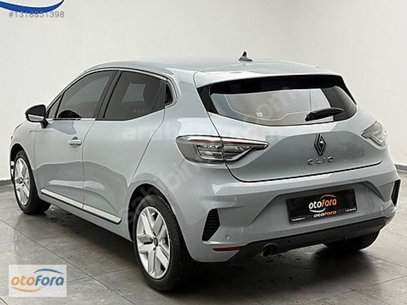 OTOFORA 2025 RENAULT CLİO 1.0 TCe EVOLUTİON OTM.