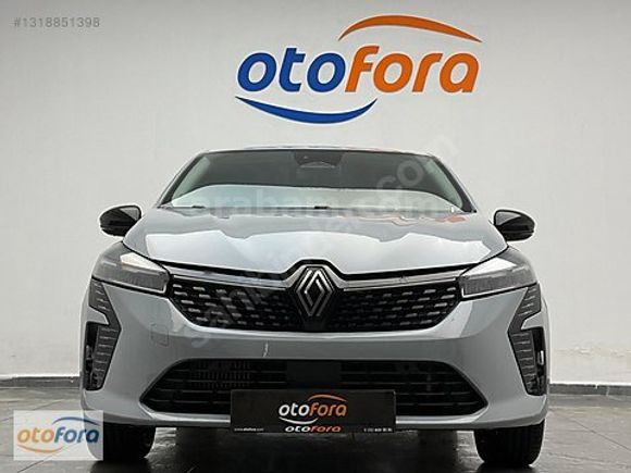 OTOFORA 2025 RENAULT CLİO 1.0 TCe EVOLUTİON OTM.