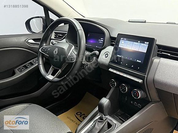 OTOFORA 2025 RENAULT CLİO 1.0 TCe EVOLUTİON OTM.