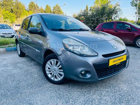 2011-OTOMATİK-106 BİN KM AİLE ARABASI