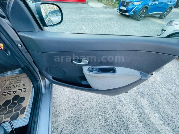 2011-OTOMATİK-106 BİN KM AİLE ARABASI