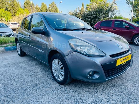 2011-OTOMATİK-106 BİN KM AİLE ARABASI