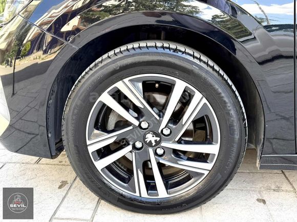 2021-Peugeot 208 Allure Selection EAT8-Hatasız-63.000 Km-Hatasız
