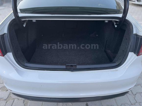 AK AUTO'dan 2014 JETTA BEYAZ ÇİÇEKK