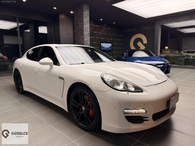 Galeriden Porsche Panamera 4 2011 Model Antalya 182.500 km Beyaz