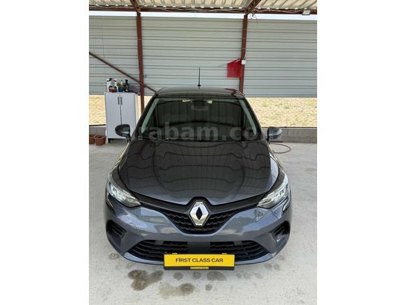 FİRST CLASS CAR GALLERY'DEN HATASIZ AYARINDA RENAULT CLİO