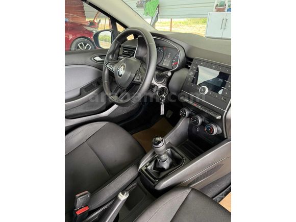 FİRST CLASS CAR GALLERY'DEN HATASIZ AYARINDA RENAULT CLİO