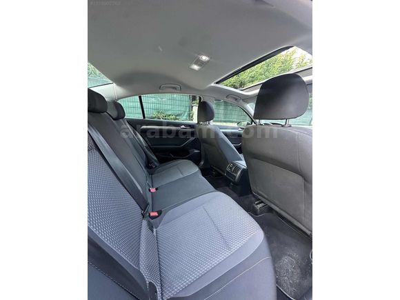 NÜANS AUTO VW PASSAT 1.6 TDI DEĞİŞENSİZ/BOYASIZ/ CAM TAVAN