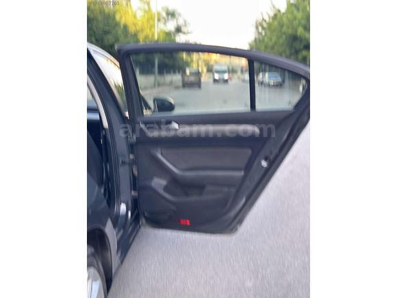 NÜANS AUTO VW PASSAT 1.6 TDI DEĞİŞENSİZ/BOYASIZ/ CAM TAVAN