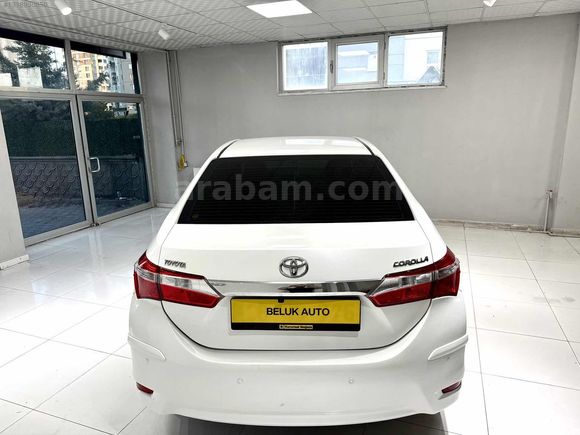 İLK ELDEN 108 BİN KM TOYOTA CORALLA BENZİNLİ