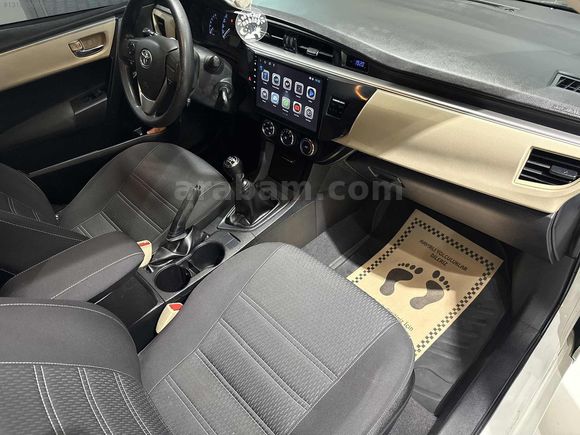 İLK ELDEN 108 BİN KM TOYOTA CORALLA BENZİNLİ