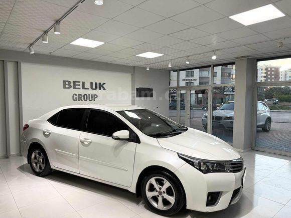 İLK ELDEN 108 BİN KM TOYOTA CORALLA BENZİNLİ