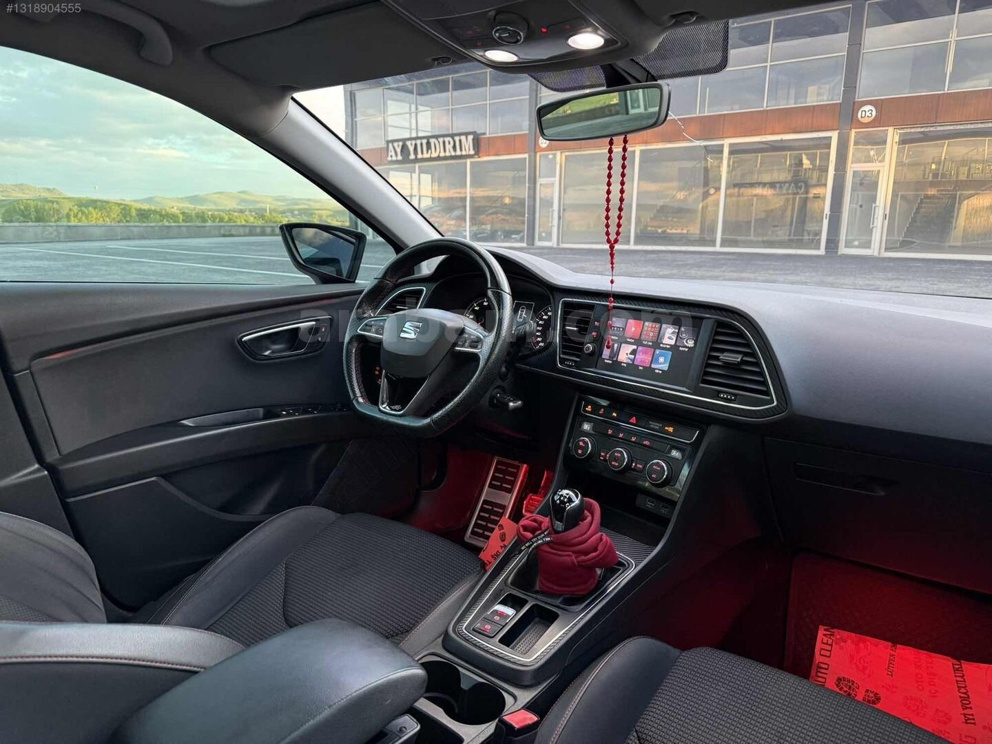 Galeriden Seat Leon 1.4 TSI FR 2018 Model Yozgat 195.000 km Kırmızı 2