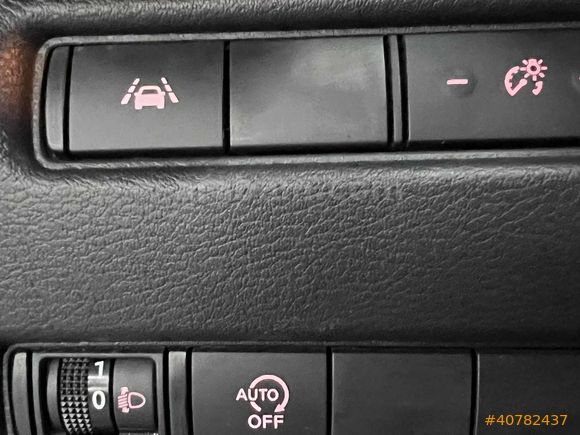 NARDO GRİ 2024 JUKE 1.0 DIG-T TEKNA 80.000 KM GRS 2 PAKET