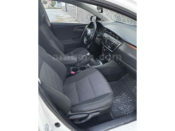 Sahibinden Toyota Auris 1.6 Advance 2013 Model 