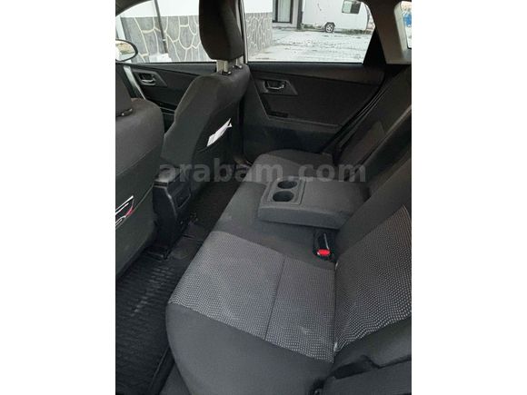 Sahibinden Toyota Auris 1.6 Advance 2013 Model 