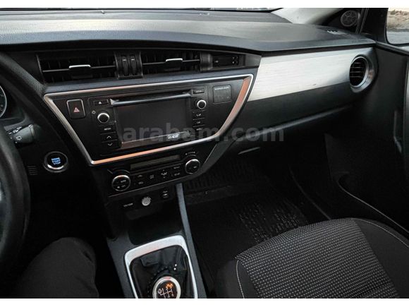 Sahibinden Toyota Auris 1.6 Advance 2013 Model 