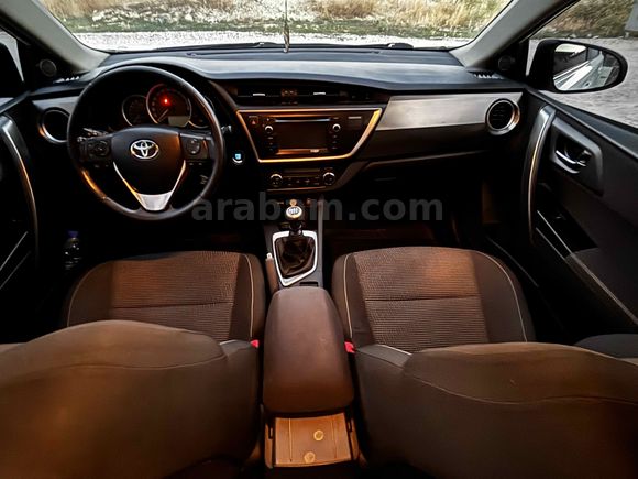 Sahibinden Toyota Auris 1.6 Advance 2013 Model 