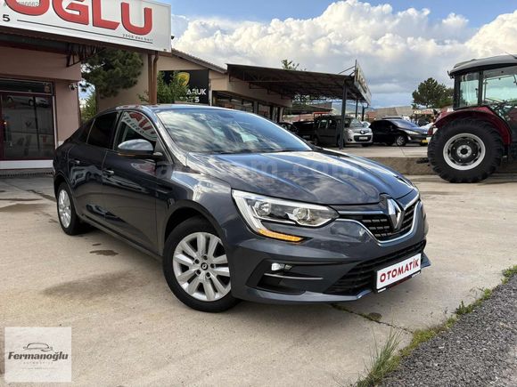 BOYASIZ ~ 2022 Megane 1.3 TCe Joy Comfort Edc Otomatik 79 bin km
