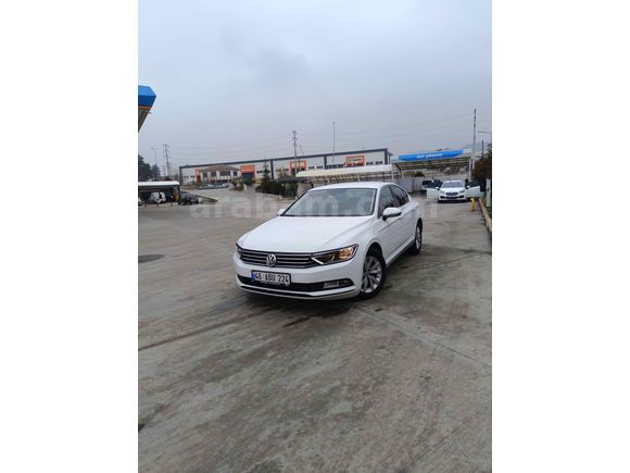 Sahibinden Volkswagen Passat 1.6 TDi BlueMotion Trendline 2018 Model  83.000 km Beyaz