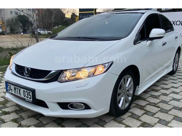 Sahibinden Honda Civic 1.6 Elegance 2013 Model  245.000 km Beyaz