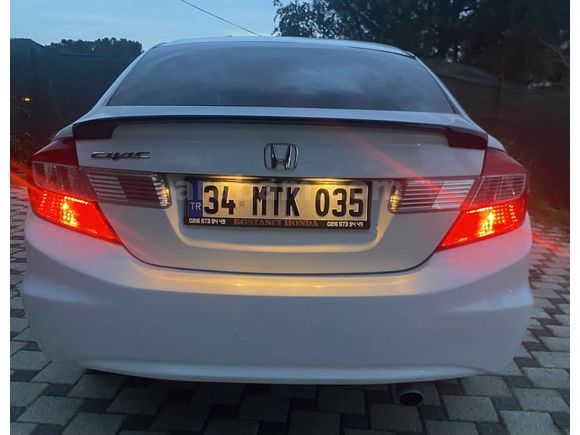 Sahibinden Honda Civic 1.6 Elegance 2013 Model  245.000 km Beyaz