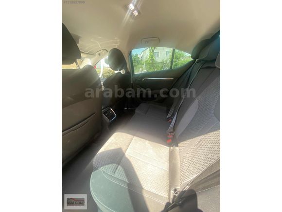 72 000 KM DE HATASIZ BOYASIZ DEĞİŞENSİZ FULL SERVİS BAKIMLI