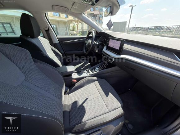 2023 MODEL 70 KM 1.5e-TEC PREIMUM OCTAVIA HAYALT EKRN/CAR PLY
