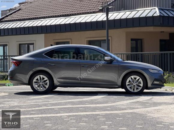 2023 MODEL 70 KM 1.5e-TEC PREIMUM OCTAVIA HAYALT EKRN/CAR PLY