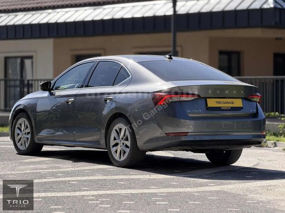 2023 MODEL 70 KM 1.5e-TEC PREIMUM OCTAVIA HAYALT EKRN/CAR PLY
