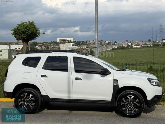 DACİA DUSTER 2023 MODEL 1.0T 59 BİNDE NOKTA HATASIZ TAKASLI!!!