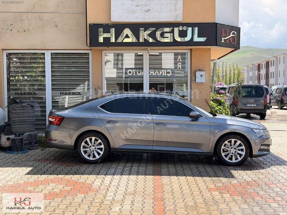 HAKGÜL'DEN 2023 SUPER B 1.5 TSİ PREMİUM