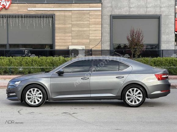 2022 MODEL SKODA SÜPERB 1.5 TSİ PREMİUM DSG "HAYALET + CARPLAY"