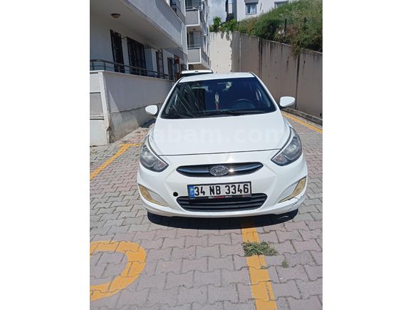 Sahibinden Hyundai Accent Blue 1.6 CRDI Mode Plus 2015 Model