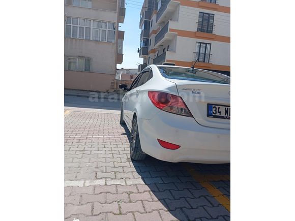 Sahibinden Hyundai Accent Blue 1.6 CRDI Mode Plus 2015 Model