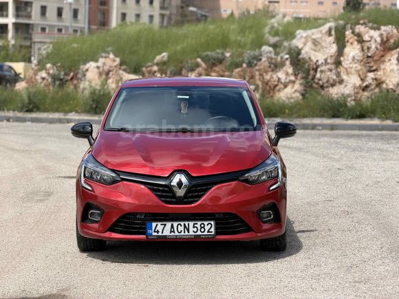 Sahibinden Renault Clio 1.0 TCe Touch 2023 Model 