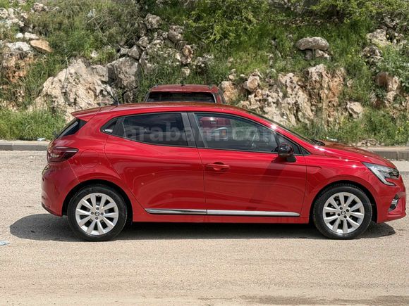 Sahibinden Renault Clio 1.0 TCe Touch 2023 Model 
