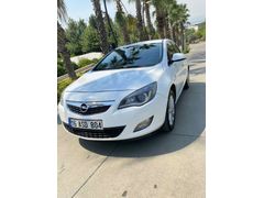  Opel Astra 1.6 Cosmo 2011 Model 199000 km Beyaz