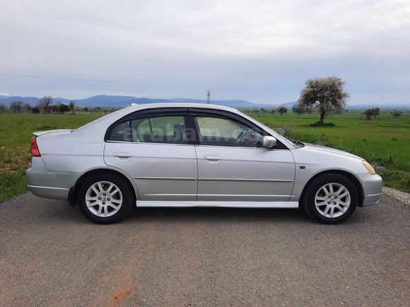 Sahibinden Honda Civic 1.6i VTEC ES 2001 Model