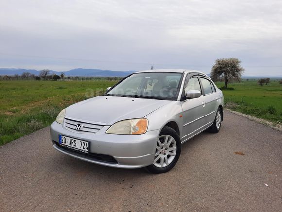 Sahibinden Honda Civic 1.6i VTEC ES 2001 Model