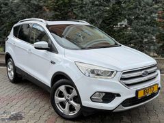 2018 HATASIZ BOYASIZ 1.5 TDCI KUGA 130 KMDE CAM TAVANLI TİTANIUM