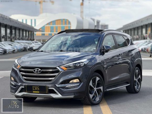 DRS AUTO'DAN 135.000KM HATASIZ BOYASIZ 4X4 LPGLİ CAM TAVAN