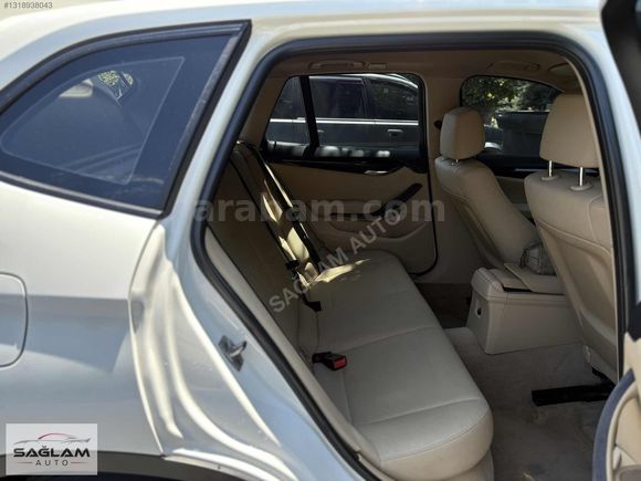2011/BMW X1 20d XDRİVE /4X4/HATASIZ/GERİGRŞ/XZENON