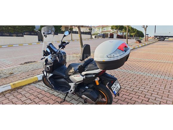 RKS REALE 125X | ÖZEL PLAKA | FULL AKSESUAR | GARAJ MOTORU 