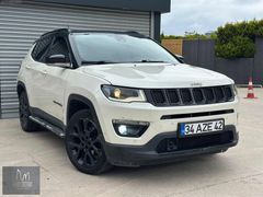 BAKÜ MOTORS'DAN JEEP COMPASS 1.4 LİMİTED FIRSAT ARACI