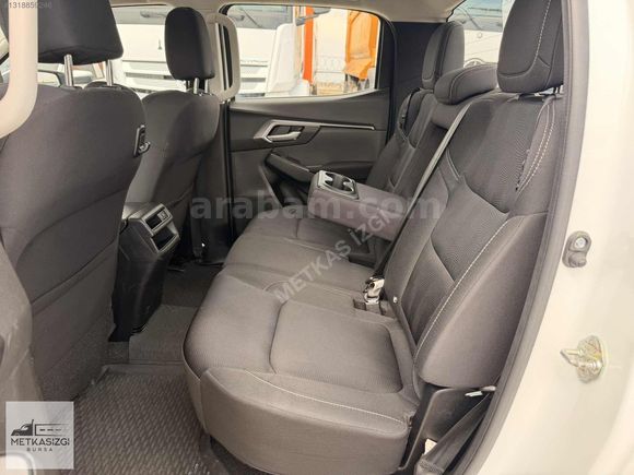 İZGİ'DEN 2022 MODEL 57 BİN KM'DE ISUZU D'MAX 1.9 4X4 MANUEL
