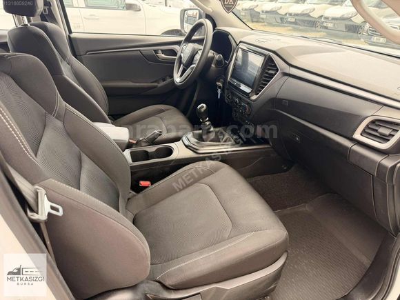 İZGİ'DEN 2022 MODEL 57 BİN KM'DE ISUZU D'MAX 1.9 4X4 MANUEL